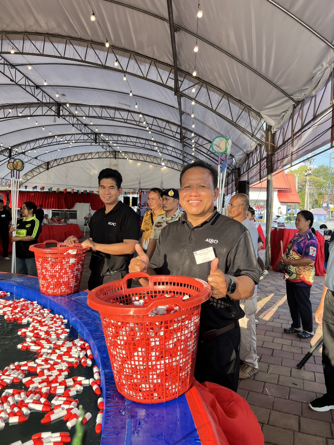 title - ส.ป.ก.ยโสธร ร่วมเป็นสักขีพยานในการมอบรางวัลและร่วมจำหน่ายบัตรกาชาดในงานสถาปนาจังหวัดยโสธร ประจำปี 2569